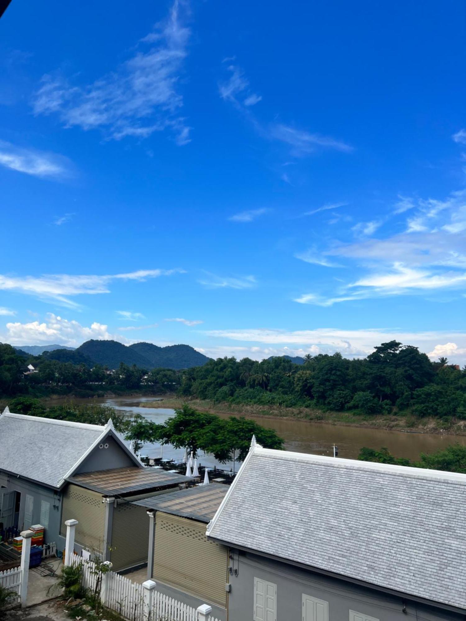 Zen Namkhan Riverside Luang Prabang Exterior photo
